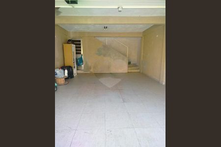 Casa à venda com 100m², 2 quartos e 2 vagas