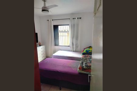 Casa à venda com 2 quartos, 100m² em Jardim Santa Rosa, Taboão da Serra