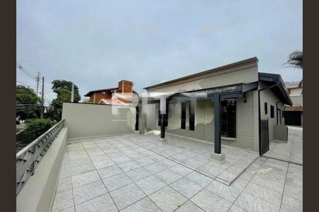 Casa à venda com 368m², 3 quartos e 2 vagas