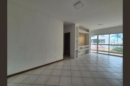 Apartamento à venda com 86m², 2 quartos e 1 vaga