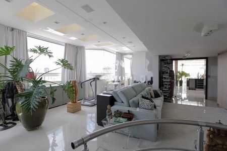 Apartamento à venda com 4 quartos, 320m² em Mooca, São Paulo