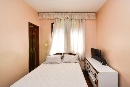 Apartamento à venda com 85m², 3 quartos e 1 vaga Apartamento à venda com 85m², 3 quartos e 1 vagaSuíte