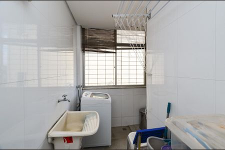 Apartamento à venda com 85m², 3 quartos e 1 vaga Apartamento à venda com 85m², 3 quartos e 1 vagaÁrea de Serviço