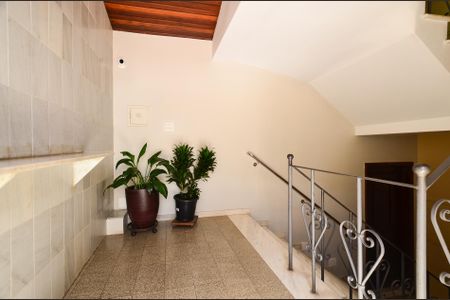 Hall de Entrada de apartamento à venda com 3 quartos, 85m² em Serra, Belo Horizonte
