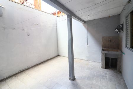 Casa para alugar com 75m², 2 quartos e 1 vagaÁrea de Serviço
