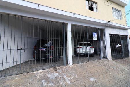 Casa para alugar com 75m², 2 quartos e 1 vagaFachada
