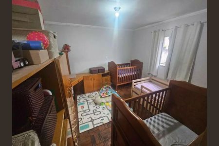 Casa à venda com 2 quartos, 161m² em Vila Linda, Santo André