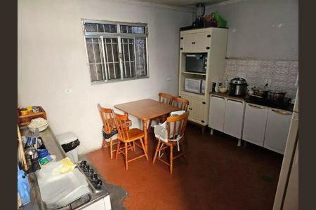 Casa à venda com 2 quartos, 161m² em Vila Linda, Santo André