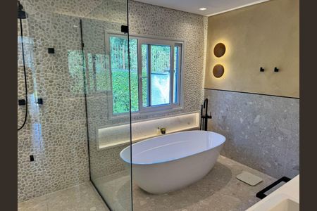 Casa à venda com 4 quartos, 370m² em Alphaville, Santana de Parnaíba
