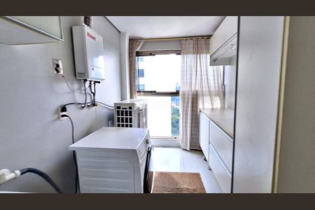 Kitnet/Studio para alugar com 2 quartos, 70m² em Panamby, São Paulo