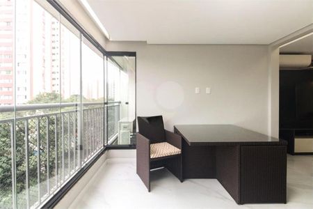 Apartamento à venda com 3 quartos, 110m² em Parque São Jorge, São Paulo