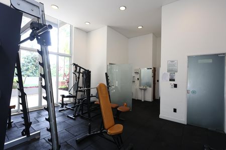 Studio à venda com 85m², 1 quarto e 2 vagas Studio à venda com 85m², 1 quarto e 2 vagasÁrea comum - Academia