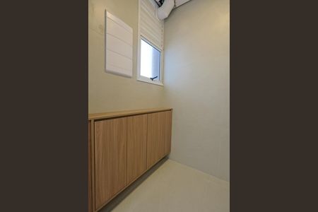 Studio à venda com 85m², 1 quarto e 2 vagas Studio à venda com 85m², 1 quarto e 2 vagasÁrea de Serviço