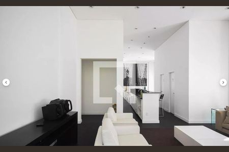 Studio à venda com 85m², 1 quarto e 2 vagas Studio à venda com 85m², 1 quarto e 2 vagasÁrea comum - Salão de festas