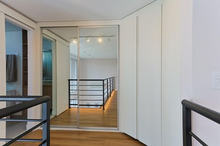Studio à venda com 85m², 1 quarto e 2 vagas Studio à venda com 85m², 1 quarto e 2 vagasquarto 1