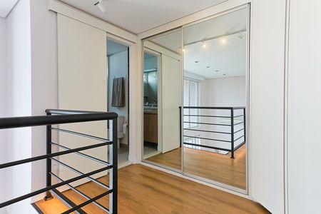 Studio à venda com 85m², 1 quarto e 2 vagas Studio à venda com 85m², 1 quarto e 2 vagasquarto 1