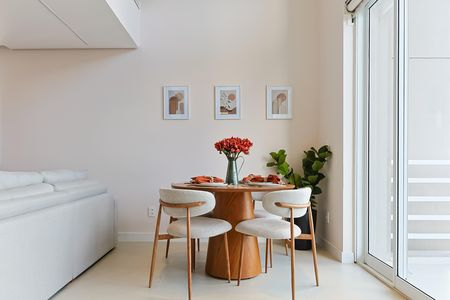 Studio à venda com 85m², 1 quarto e 2 vagas Studio à venda com 85m², 1 quarto e 2 vagasSala