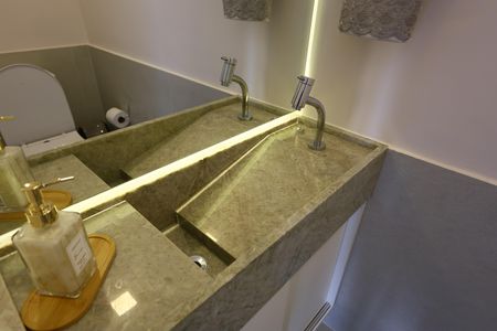 Studio à venda com 85m², 1 quarto e 2 vagas Studio à venda com 85m², 1 quarto e 2 vagasLavabo