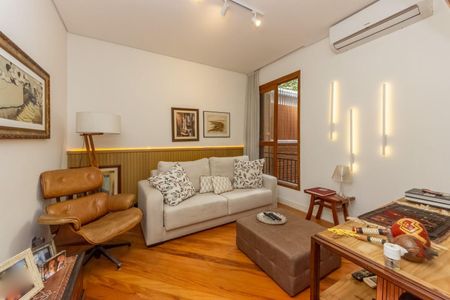 Casa à venda com 3 quartos, 161m² em Paraíso, São Paulo
