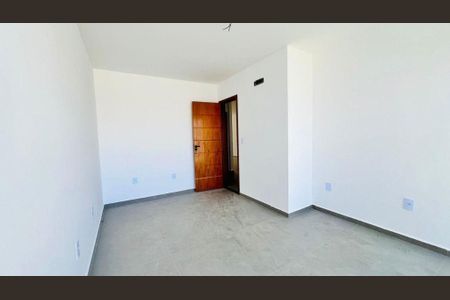Casa à venda com 2 quartos, 117m² em Engenho Do Mato, Niterói