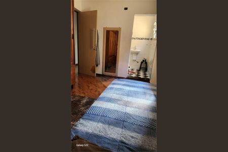 Casa à venda com 230m², 3 quartos e 2 vagas