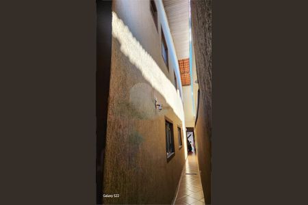 Casa à venda com 230m², 3 quartos e 2 vagas