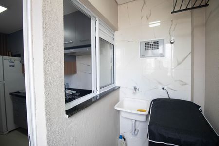 Área de Serviço de apartamento para alugar com 2 quartos, 40m² em Vila Mazzei, São Paulo