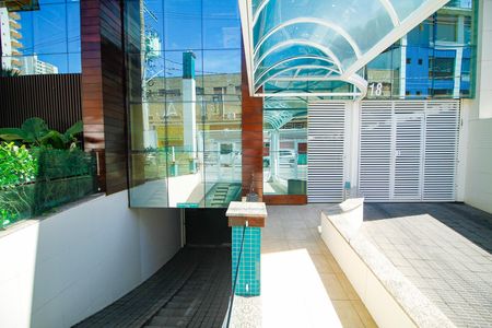 Apartamento para alugar com 40m², 1 quarto e 1 vaga Apartamento para alugar com 40m², 1 quarto e 1 vagaFachada