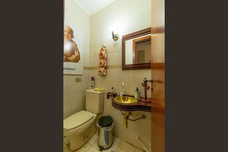 Casa de condomínio para alugar com 360m², 5 quartos e 5 vagas Casa de condomínio para alugar com 360m², 5 quartos e 5 vagasLavabo