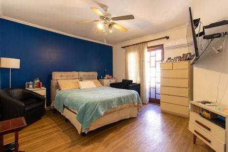 Casa de condomínio para alugar com 360m², 5 quartos e 5 vagas Casa de condomínio para alugar com 360m², 5 quartos e 5 vagasQuarto 5 - Suíte master
