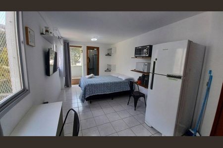 Studio à venda com 22m², 1 quarto e sem vaga Studio à venda com 22m², 1 quarto e sem vagaCozinha