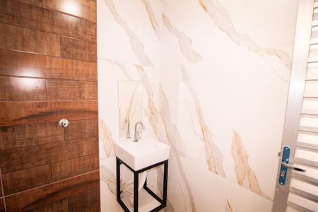 Studio para alugar com 12m², 1 quarto e sem vaga Studio para alugar com 12m², 1 quarto e sem vagaBanheiro