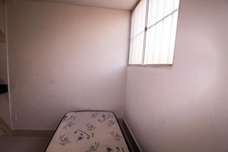 Quarto  de kitnet/studio para alugar com 1 quarto, 12m² em Aparecida 7ª Seção, Belo Horizonte