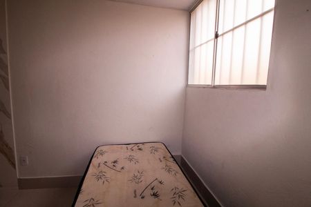 Quarto de kitnet/studio para alugar com 1 quarto, 12m² em Aparecida 7ª Seção, Belo Horizonte