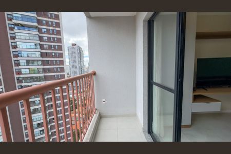 Sacada de kitnet/studio para alugar com 1 quarto, 25m² em Jardim das Acacias, São Paulo