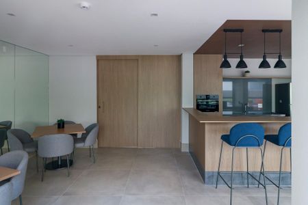 Área comum de kitnet/studio para alugar com 1 quarto, 25m² em Jardim das Acacias, São Paulo