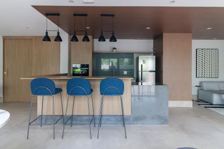 Área comum de kitnet/studio para alugar com 1 quarto, 25m² em Jardim das Acacias, São Paulo