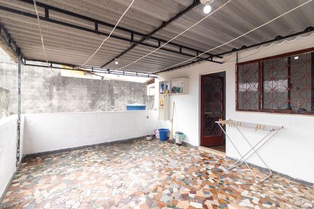 Casa para alugar com 80m², 3 quartos e sem vaga Casa para alugar com 80m², 3 quartos e sem vagaTerraço