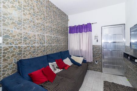 Sala de casa para alugar com 3 quartos, 80m² em Guadalupe, Rio de Janeiro