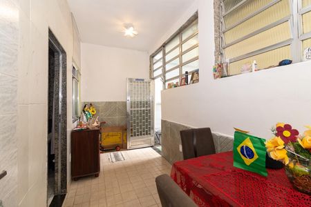 Casa para alugar com 80m², 3 quartos e sem vaga Casa para alugar com 80m², 3 quartos e sem vagaVaranda