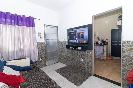 Casa para alugar com 3 quartos, 80m² em Guadalupe, Rio de Janeiro
