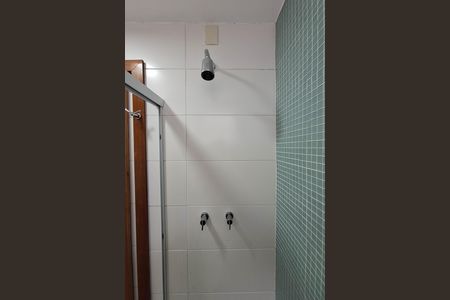 Apartamento à venda com 50m², 1 quarto e 1 vaga Apartamento à venda com 50m², 1 quarto e 1 vagaBanheiro da Suíte 1