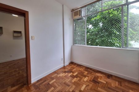 Apartamento à venda com 50m², 1 quarto e 1 vaga Apartamento à venda com 50m², 1 quarto e 1 vagaSuíte 1