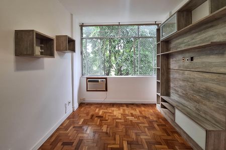 Apartamento à venda com 50m², 1 quarto e 1 vaga Apartamento à venda com 50m², 1 quarto e 1 vagaSala
