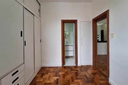 Apartamento à venda com 50m², 1 quarto e 1 vaga Apartamento à venda com 50m², 1 quarto e 1 vagaSuíte 1