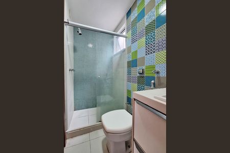 Apartamento à venda com 50m², 1 quarto e 1 vaga Apartamento à venda com 50m², 1 quarto e 1 vagaBanheiro da Suíte 1