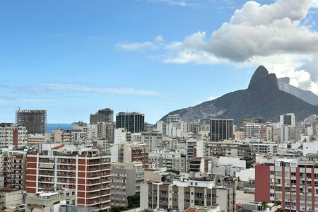 Apartamento à venda com 78m², 2 quartos e 1 vaga