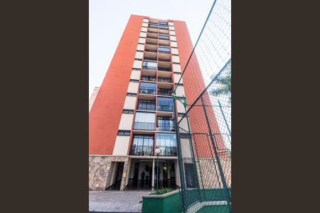 Apartamento à venda com 72m², 3 quartos e 2 vagas Apartamento à venda com 72m², 3 quartos e 2 vagasFachada