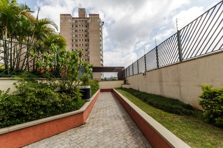 Apartamento à venda com 72m², 3 quartos e 2 vagas Apartamento à venda com 72m², 3 quartos e 2 vagasAcademia