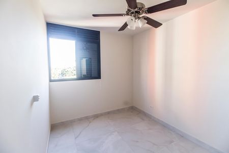 Apartamento à venda com 72m², 3 quartos e 2 vagas Apartamento à venda com 72m², 3 quartos e 2 vagasSuíte